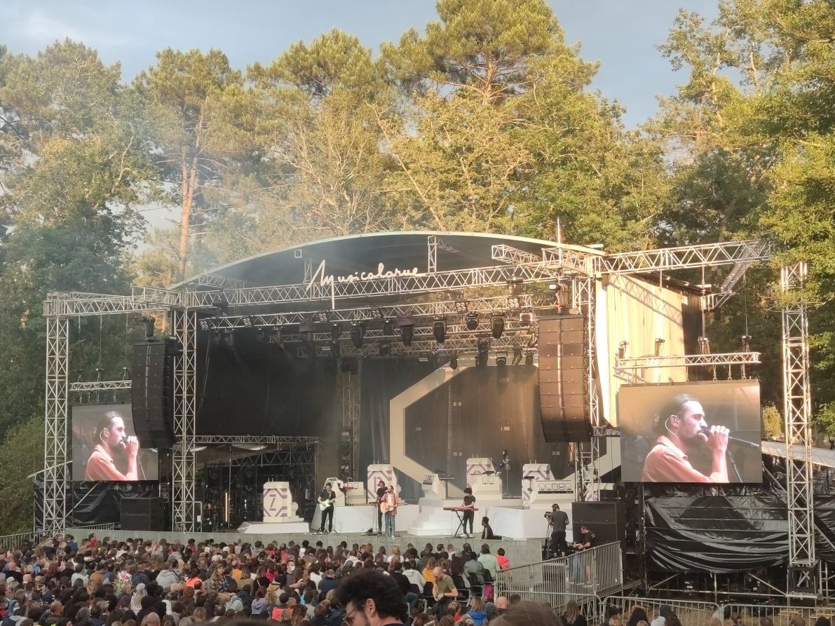 Musicalarue 1er jour !!! @Musicalarue <a href="/clement2voice/">Clement Albertini</a> <a href="/Orange_France/">Orange France</a> #Luxey