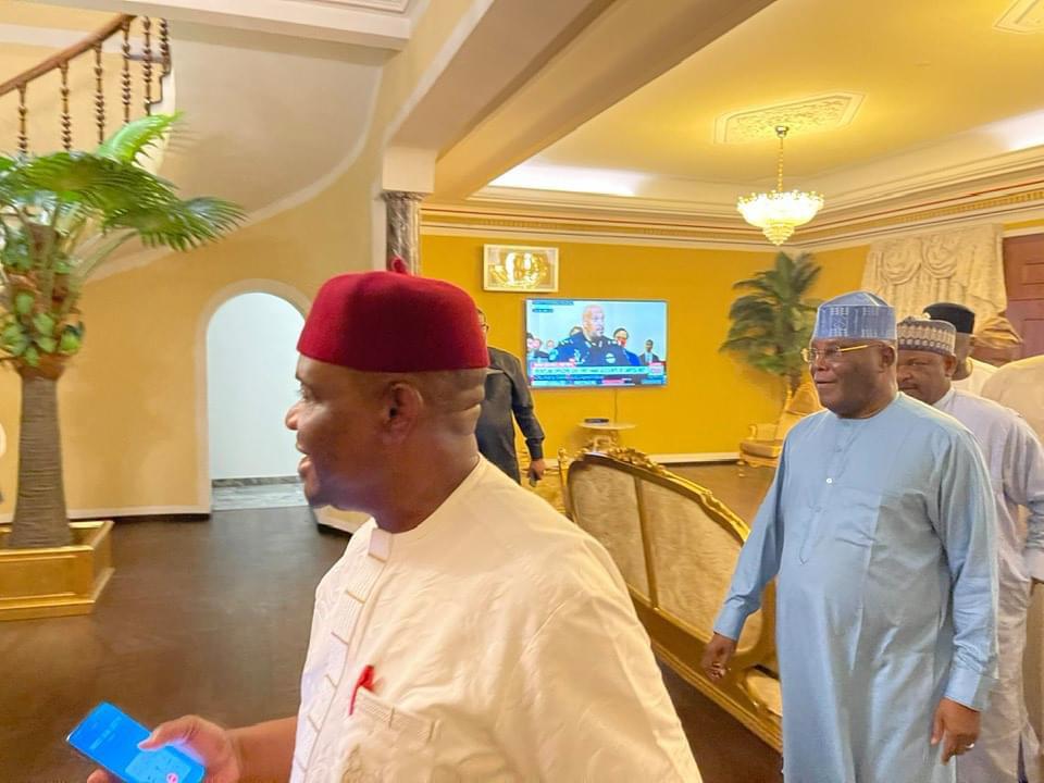 Whiz_Rahman's tweet photo. Today, H.E. @atiku Abubakar was in Port Harcourt as he begins his visits to the South. He will be commissioning completed projects in some South South states, in coming days. Atiku for ALL! 

#AtikuInRivers 
#AtikuKawai https://t.co/zWC3jODisS