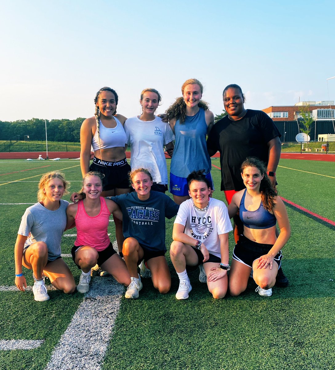 SwishCapeCod's tweet photo. 🏎 Vroom Vroom! Several Swish girls are in the “passing lane” as they approach each training opportunity with focus and tenacity. Tangible improvement tonight on bounding, planting, and sprinting. Only four weeks remaining out on the turf — let’s make the most of each one! 💙🧡 https://t.co/qNsfmUEjSU