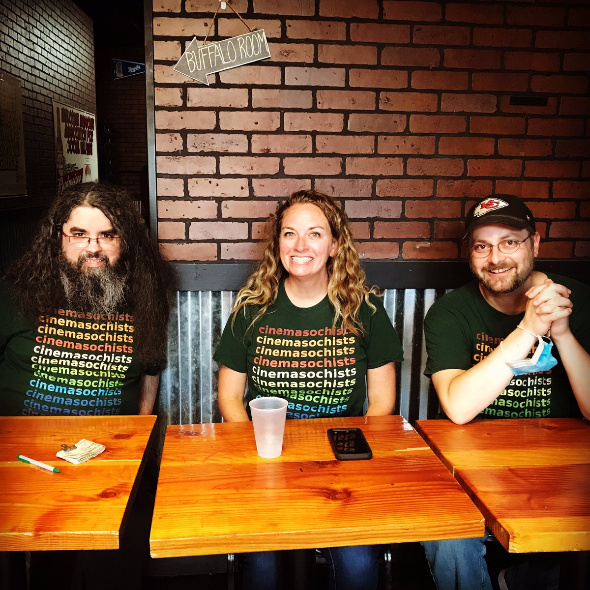 Welcome back Cinemasochists for a special pop-up movie riff! <a href="/dalemaxfield/">Dale Maxfield</a> @mcan2333 bess hayles 🎞🎙🎭 The herd is slowling coming back out of hibernation! 🐮💤🍔🍺