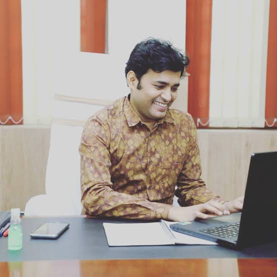 btetctet's tweet photo. #We_want_RanjitKrIAS_COMEBACK
आपके बिना अब पारदर्शी तरीके से बहाली ह���ना संभव नहीं। अब कौन प्रोमिस करेगा। कौन पूछेगा कि बहाली में कहां गरबरी हुई हैं और उस पर करवाई कौन करेगा। Govt. ने जान बूझकर ये चाल चली है।😭😭😭😭 @NitishKumar @News18Bihar @RanjitIAS  https://t.co/dZPnleeWvB