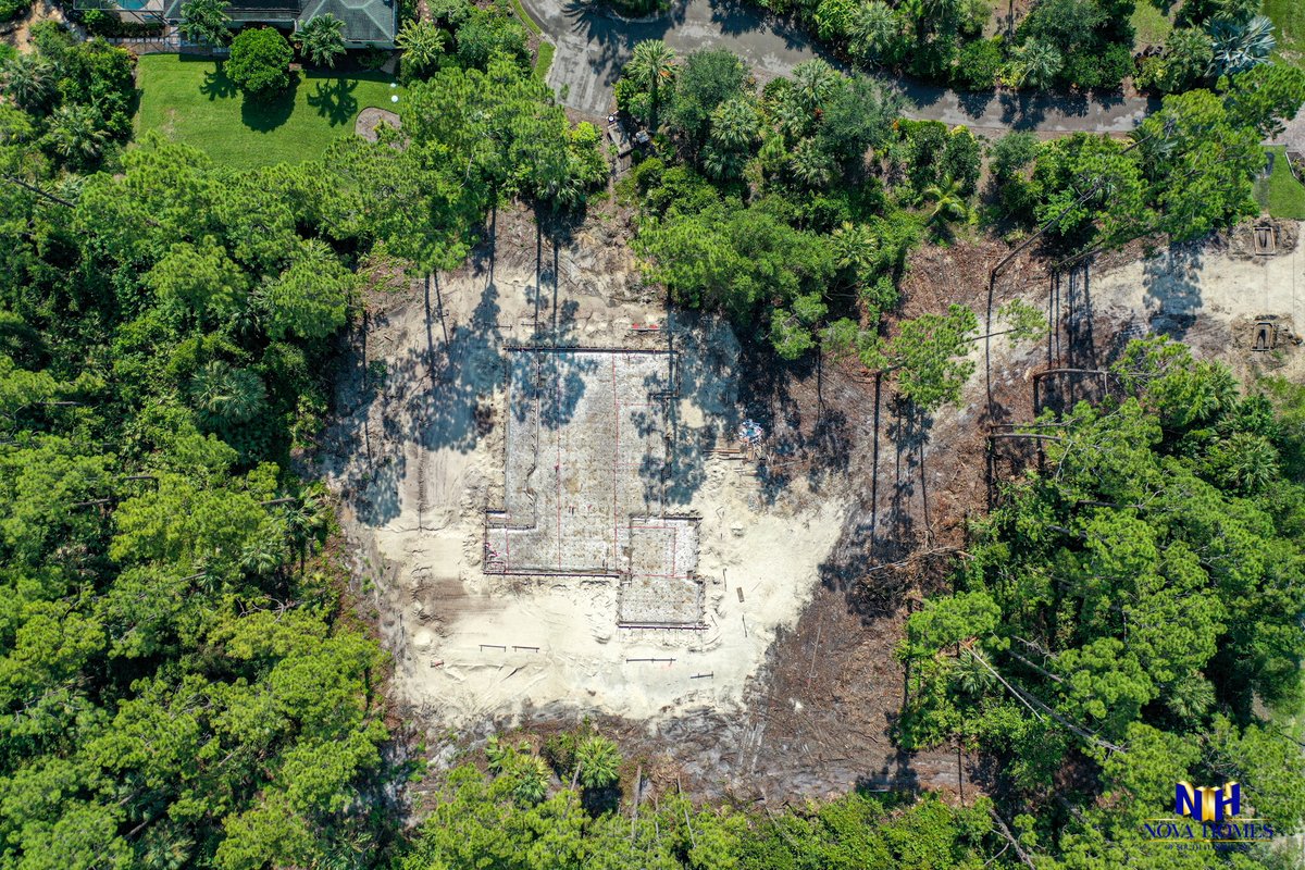NovaHomesSF's tweet photo. Custom Palms home in Naples making progress, slab pour coming up next! 🏡👷‍♂️
Planning on Building on Marco Island or Naples? 
Eric Pacheco at 📲(239) 284-6364  📧 Eric@NovaHomesBuilder.com 
or visit us at 💻https://t.co/iT4H4dfESd
#DreamHome #NaplesHomeBuilders #NovaHomes #Naples https://t.co/JLFlUSDDSn