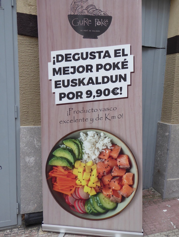 BaskCapitalism's tweet photo. "Poke euskaldun" means that it is a normal poke with a lot of sauce of Spanish regionalism // via @cutfastabrus &amp; @PTxokarro https://t.co/bn10kgXfIf