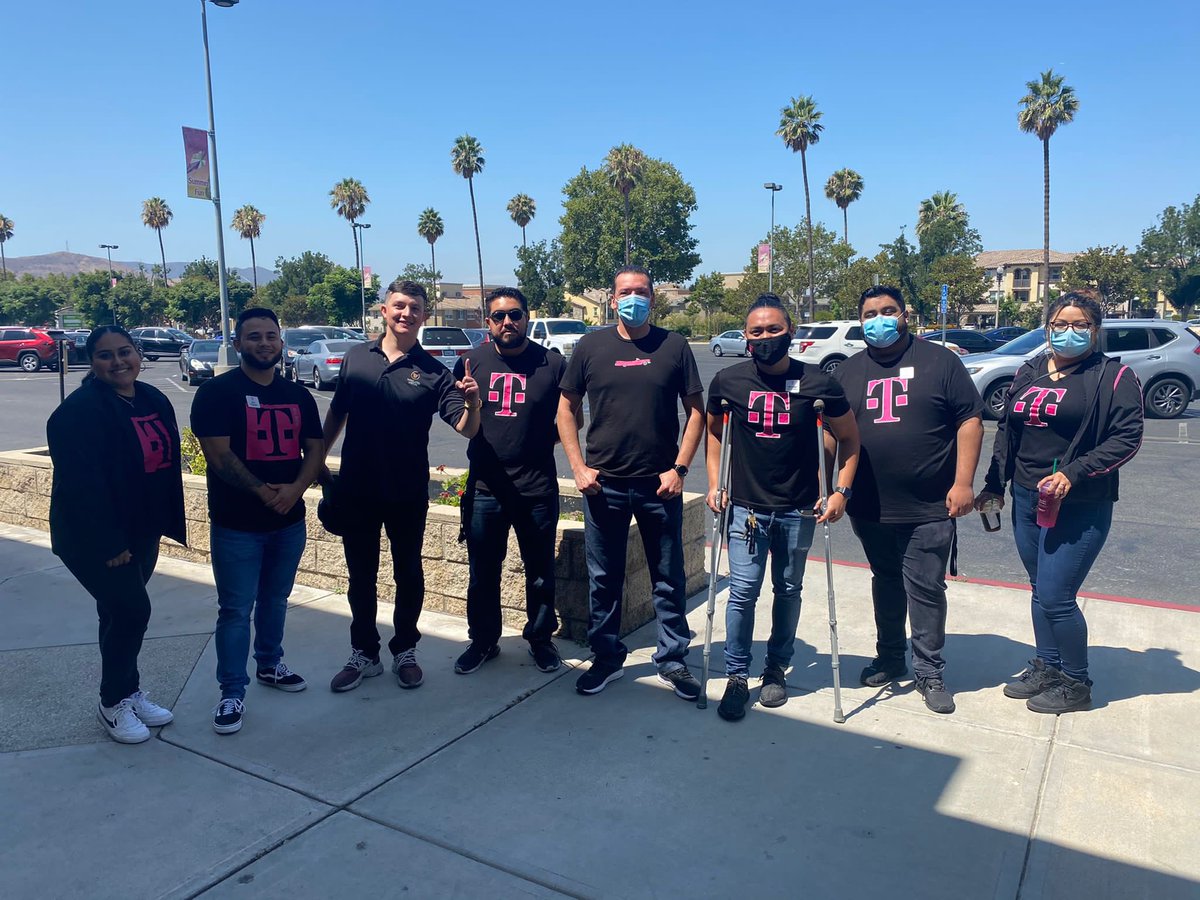 WirelessVision's tweet photo. Congratulations to Javier from Ventura!! 🏍🥳🎉 @JRojas537 @SByrneDoyle @simplesimon34 @WVGavB @FirestoneJosh https://t.co/i5Q0Yof36g