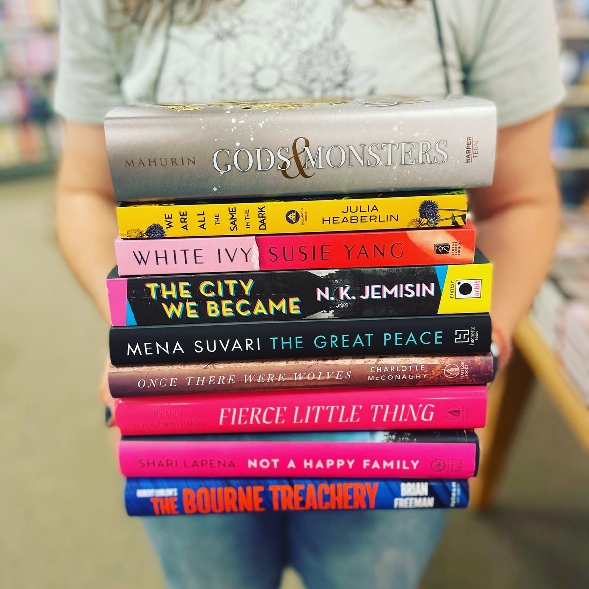 BNRiverCrossing's tweet photo. #NewReleaseTuesday 📚 https://t.co/RXpYQ8mWFa