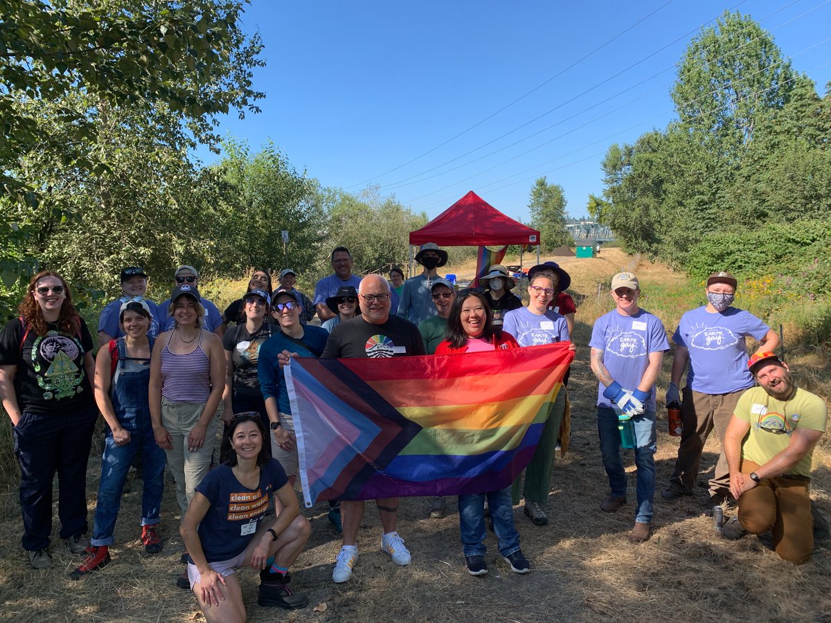 PortofTacoma's tweet photo. Thank you to the dozens of volunteers and our friends at @ForterraNW, @wecprotects , @WCVoters and the @rainbowcntr for making Earth Gay Tacoma 2021 a great success! #Pride #Tacoma #port253 https://t.co/G1YGWAlVqF