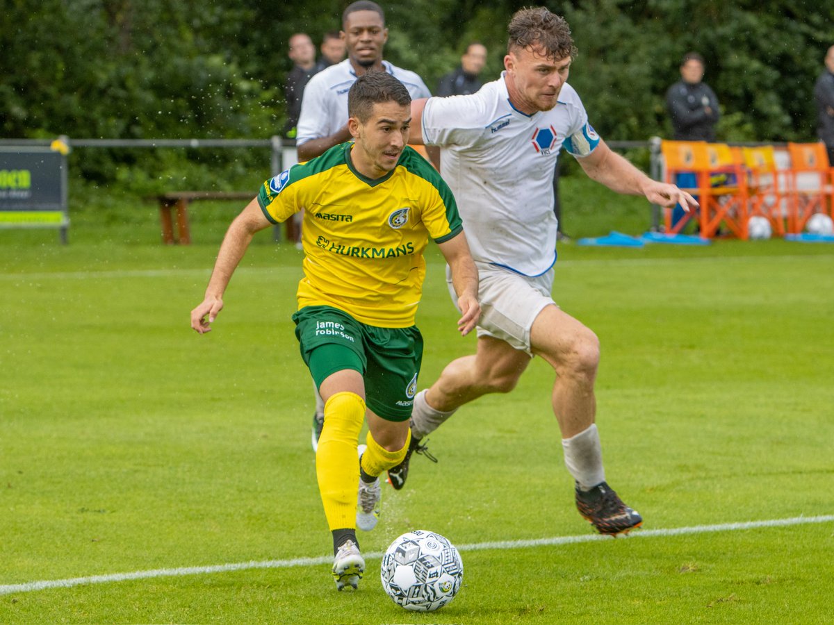 FortunaSittard's tweet photo. 📸 De wedstrijd tegen VVCS in beeld.

#SamenNaoVeure #PreSeason #VVCSFOR 

Foto's: https://t.co/GcBvUklJoT https://t.co/H88r9iPdfe