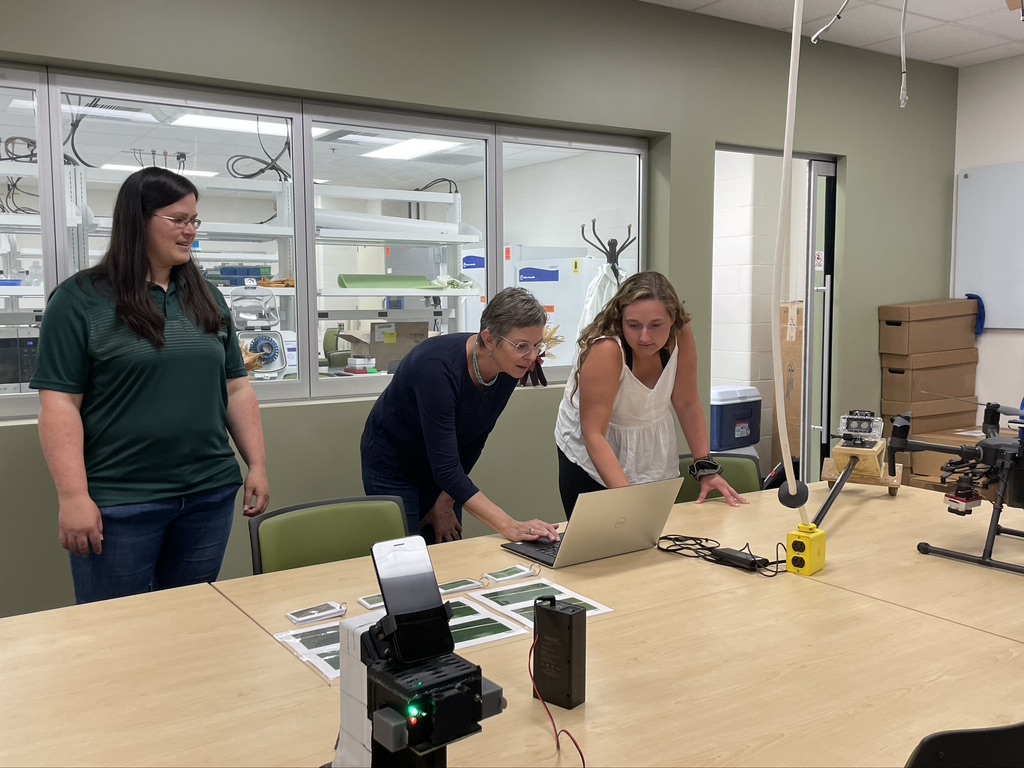 MSUAgBio's tweet photo. Michigan state senators @rickoutman and John Bizon, and Representative @juliebrixie recently visited some of our facilities to learn more about research, teaching and Extension activities happening in their districts. https://t.co/ojCIhyW5Yr