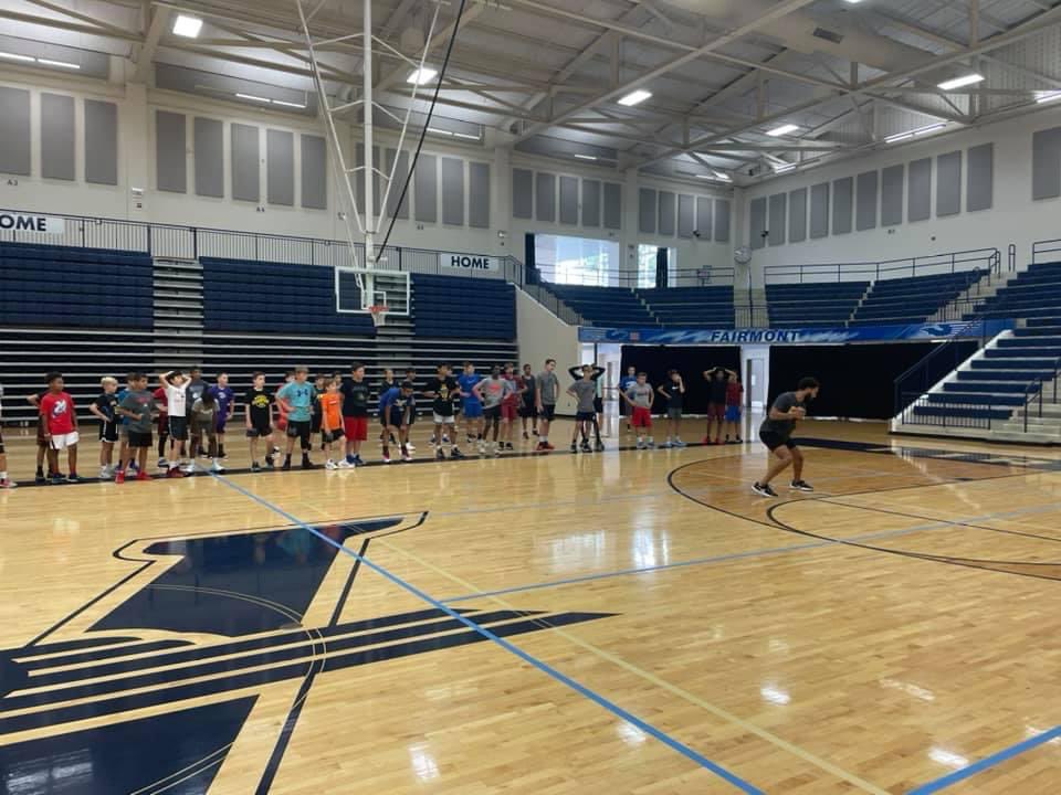 FairmontGB's tweet photo. Glad we were able to host the @nikebasketball camp last week at Trent Arena! A lot of solid campers & an amazing group of college players from Malone, Wilmington, Capital, Baldwin Wallace, Belmont Abbey, Denison, & Gannon. @One_Five_Sports 🏀🔥 https://t.co/aoykxq30DJ