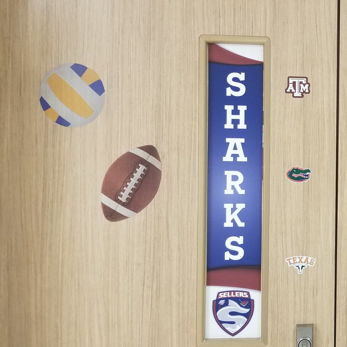 Lady Sharks Athletics_Sellers MS tweet media