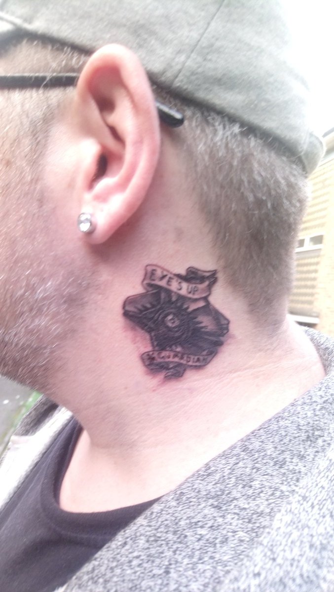 Got my first <a href="/DestinyTheGame/">Destiny 2</a> tattoo today. Based on D1 Trials of Osiris Ghost Shell with "Eyes Up Guardian" quote around it. Absolutely love it. Big shout out to <a href="/Chelseymtattoo/">Chelsey Mullins</a> for doing this.