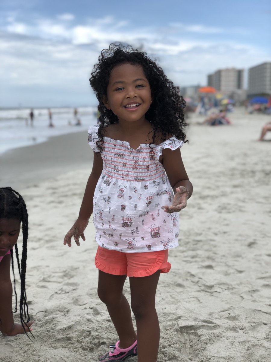 Realpinklips_'s tweet photo. My beautiful baby girl 🥰 https://t.co/iVxln8M2uM