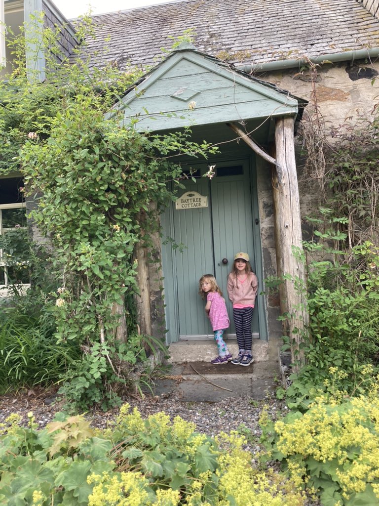 robinhawkes's tweet photo. Weโve escaped to Scotland! โ๏ธ๐ด๓ ง๓ ข๓ ณ๓ ฃ๓ ด๓ ฟ #Butterstone https://t.co/UCgFudf7eV