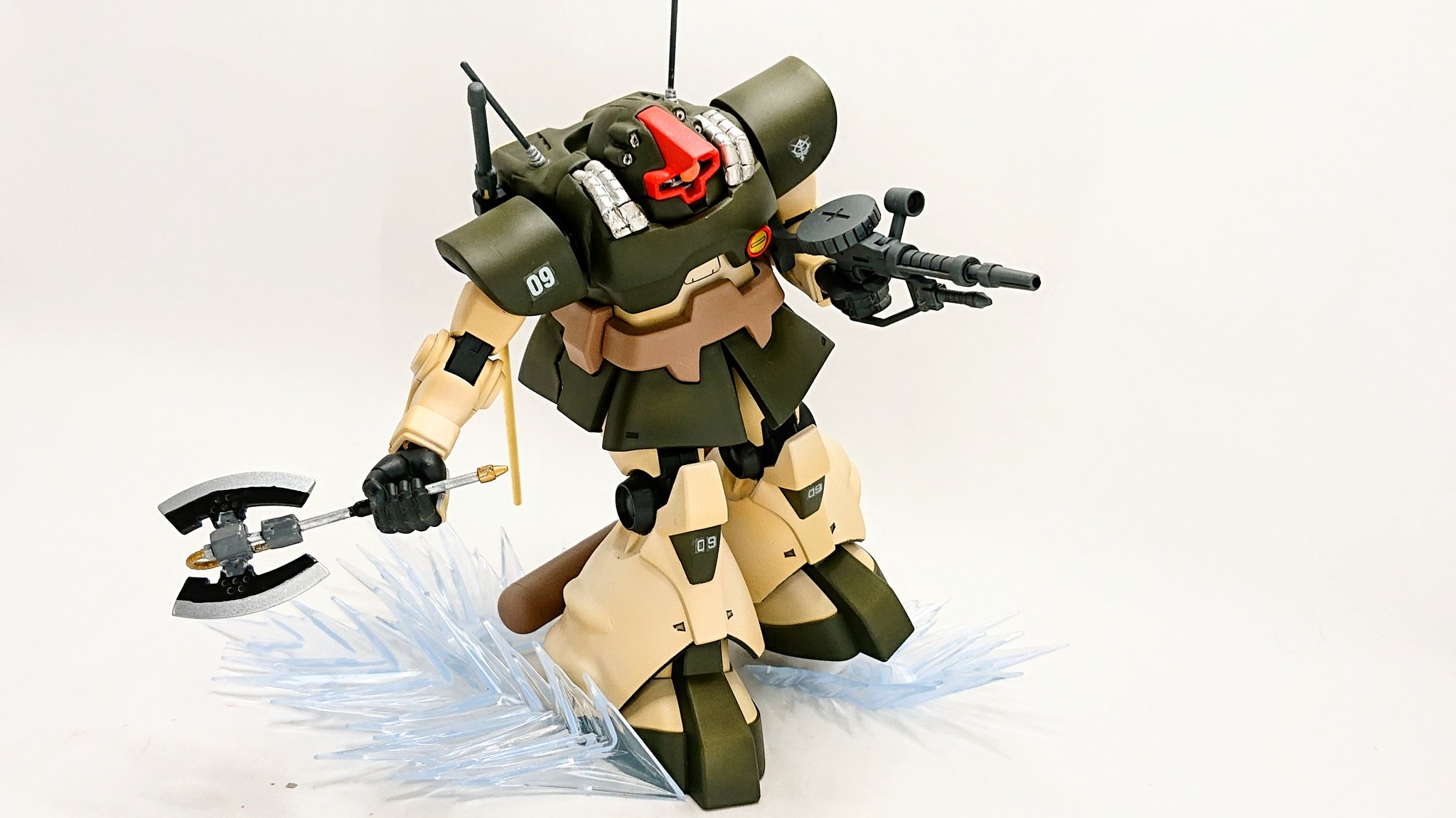 はじめのプラモ工房 おはようざいます Good Morning ドム系のホバー走行は 作画負荷を下げる為に設定されたというエピソードが好きです I Like The Episode That Dom Hover Running Was Set To Reduce The Drawing Load ガンプラ Hguc改 1 144