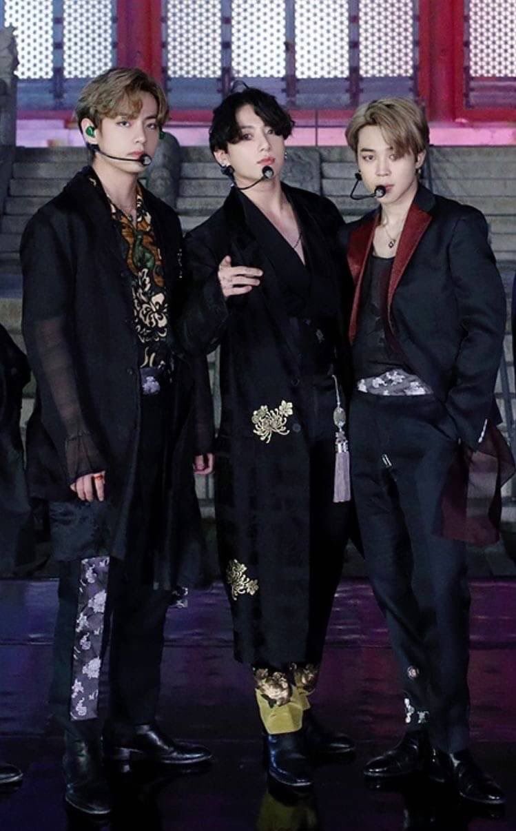 E7VNxllWQAUIXoc?format=jpg&name=large