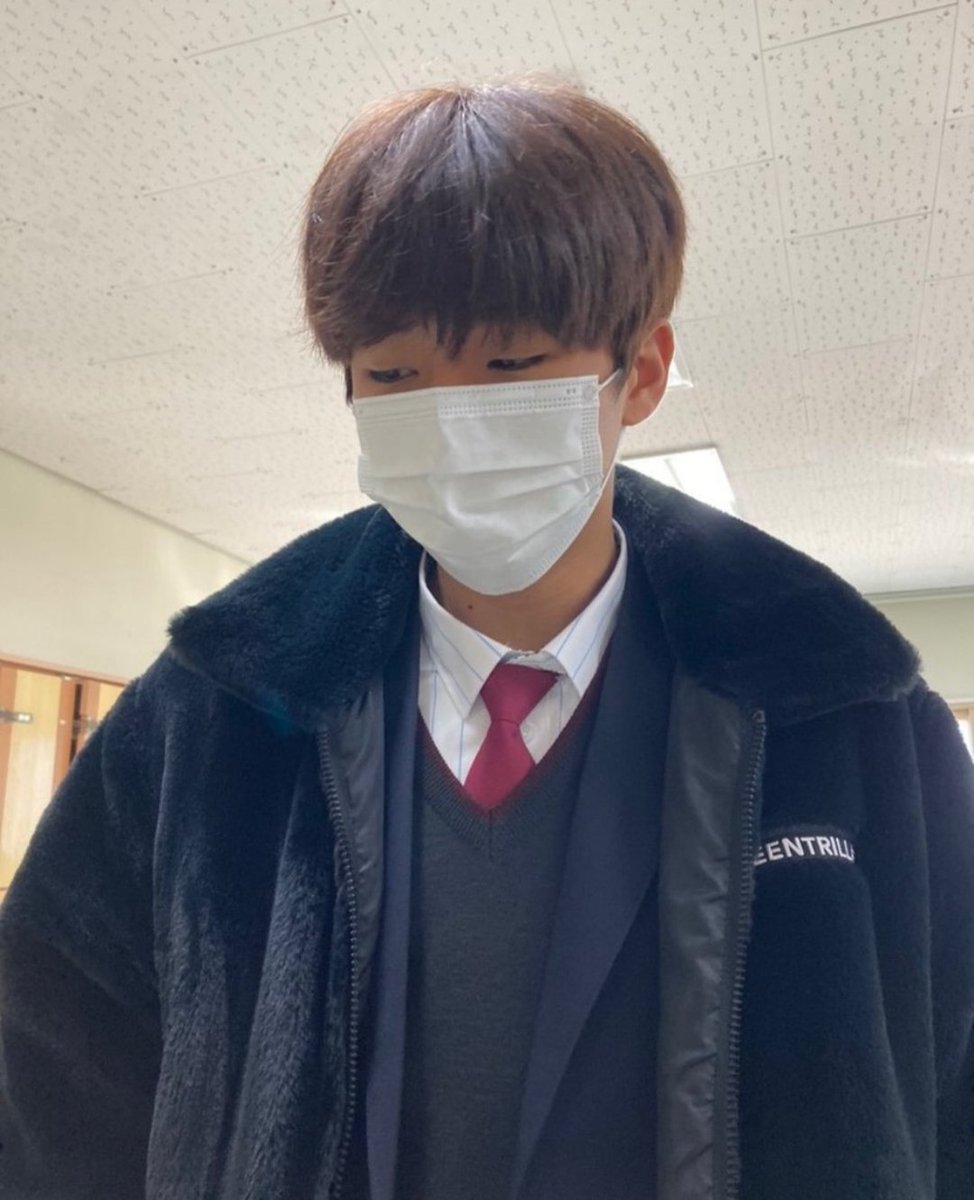 heowonhyukpics's tweet photo. happy late bday!!! 🎉🎉🎉🎉
#chooday https://t.co/JvD37x6Ybs