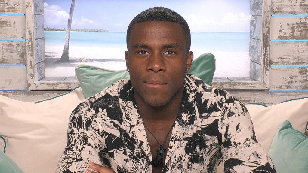loveleetimes's tweet photo. they don’t make them like this anymore #LoveIsland https://t.co/UGXELrhKsq