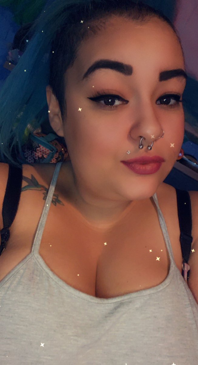 kitty_lynne00's tweet photo. Hope everyone is having a great Tuesday like me π #46dds #alternativebabe #bbwcontent #bbwgodddess #bbwloverz #bbwmelons #bbwworship #bigbreasted #bigbreastedbeauty #bigtities #ONlyfanbbw #onlyfansplussize #snapchat even after washing my face I still can smell my girl on me π https://t.co/rDpAwEgjsE