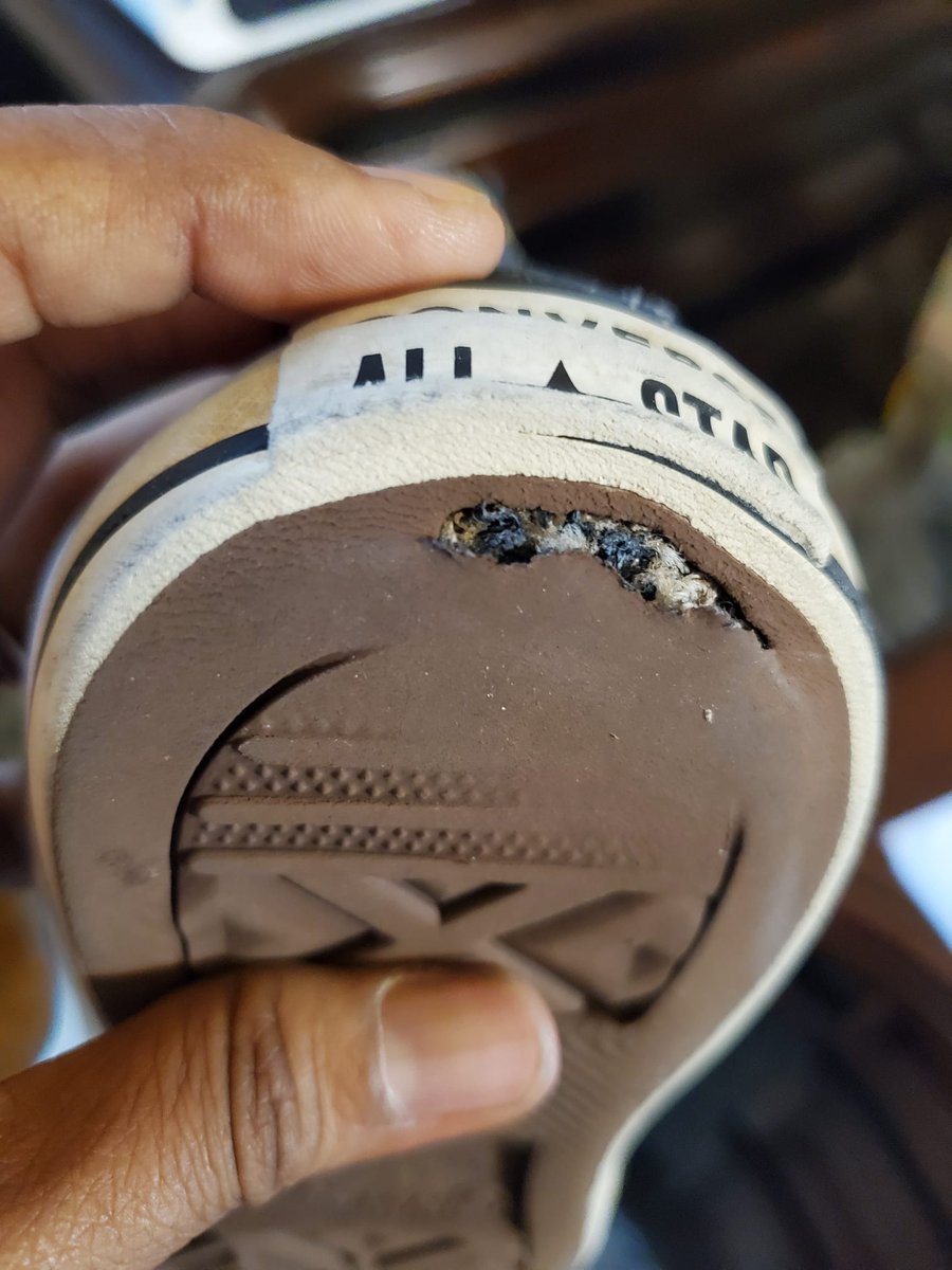 LalithaAgni's tweet photo. I bought these shoes for my daughter 2 months ago. She has wore it over the summer and they are already destroyed beyond imagination!! @Converse really?? I am disappointed that such beautiful shoes, that cost $64 at an outlet center are destroyed so easily.. https://t.co/GvnwLZa6mi