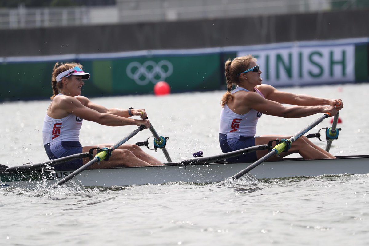 USRowing tweet media