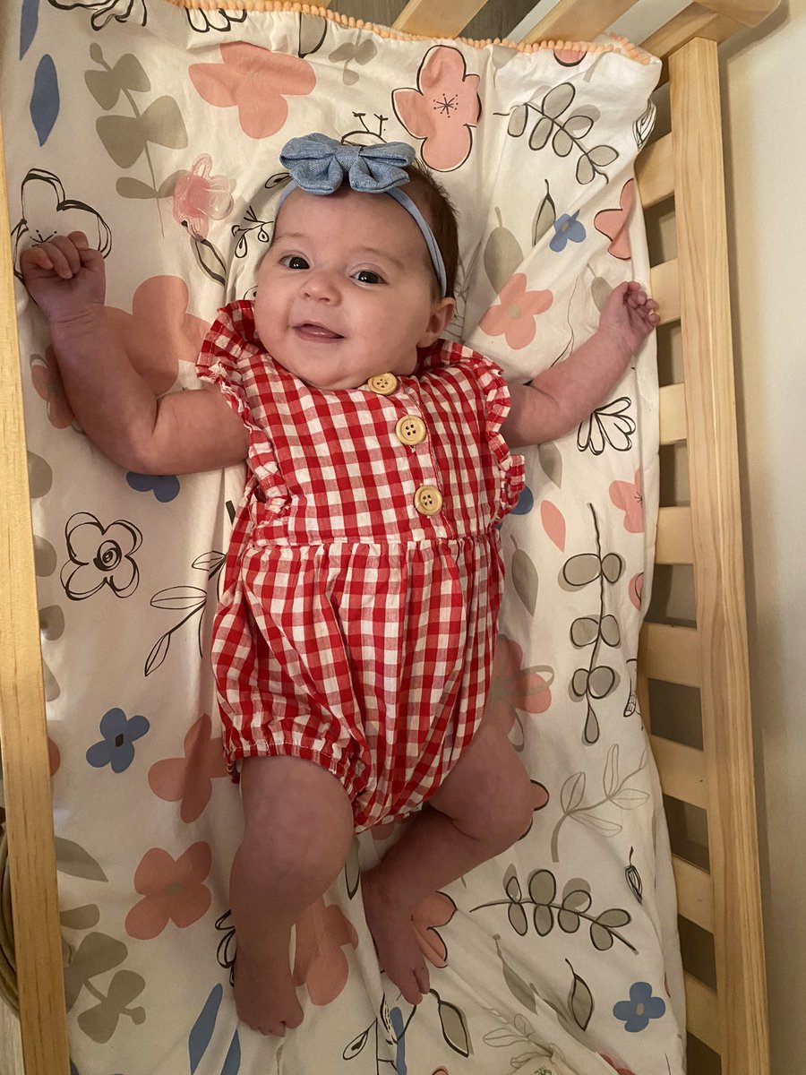 ChelseyPinto_'s tweet photo. Since I don’t get on here that much anymore, here’s my beautiful baby 🥺 I’m so in love with her. https://t.co/7DU48EVsZm