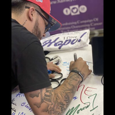 javy___'s tweet photo. #NewProfilePic https://t.co/zLg3IBMhC0