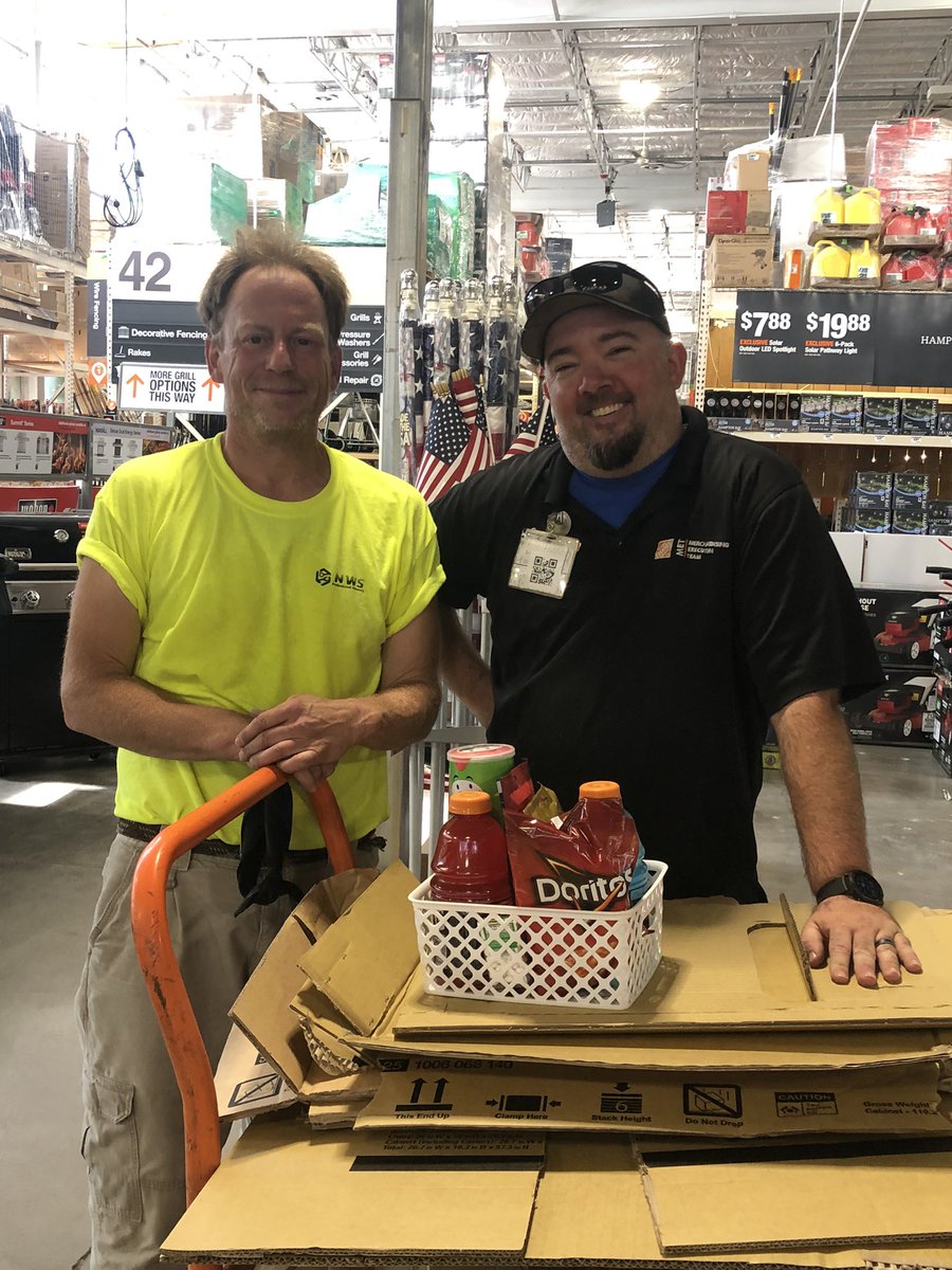 Assembler appreciation week 🎉🎊 lots of yummy goodies for our awesome assemblers. @kylerey81 <a href="/HelenBoatsTHD/">Helen Boatwright</a> <a href="/eoinbaily/">Eoin Baily</a> <a href="/NeriWilliams/">Neri Williams</a>