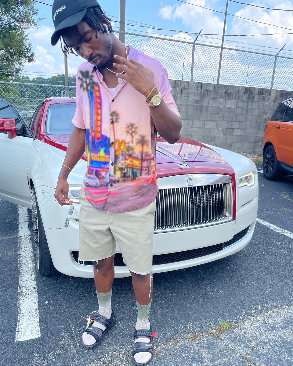 libforeign's tweet photo. βKrahn boy they call me Whlee Say mon. tie Dee ehn nu deh weh deh weh Toe, Son, Ton,β Happy 174 independence to my country of Origin π±π· #3rdWrldBby πΆπΎ #Pitworld π€πΎππ―#lib #philly https://t.co/ghA1om8YEl