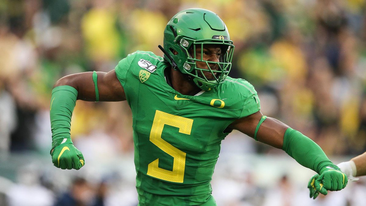 isaiah1hastings's tweet photo. Blessed to have received an offer from The University of Oregon!!! @CAIKnightsFB @CoachJesse18 @CoachMeyerCAI @CoachFeldman81 @CoachJsalavea @coach_cristobal @AllenTrieu @Rivalsfbcamps 
#GoDucks 🦆 https://t.co/WBU230di1W