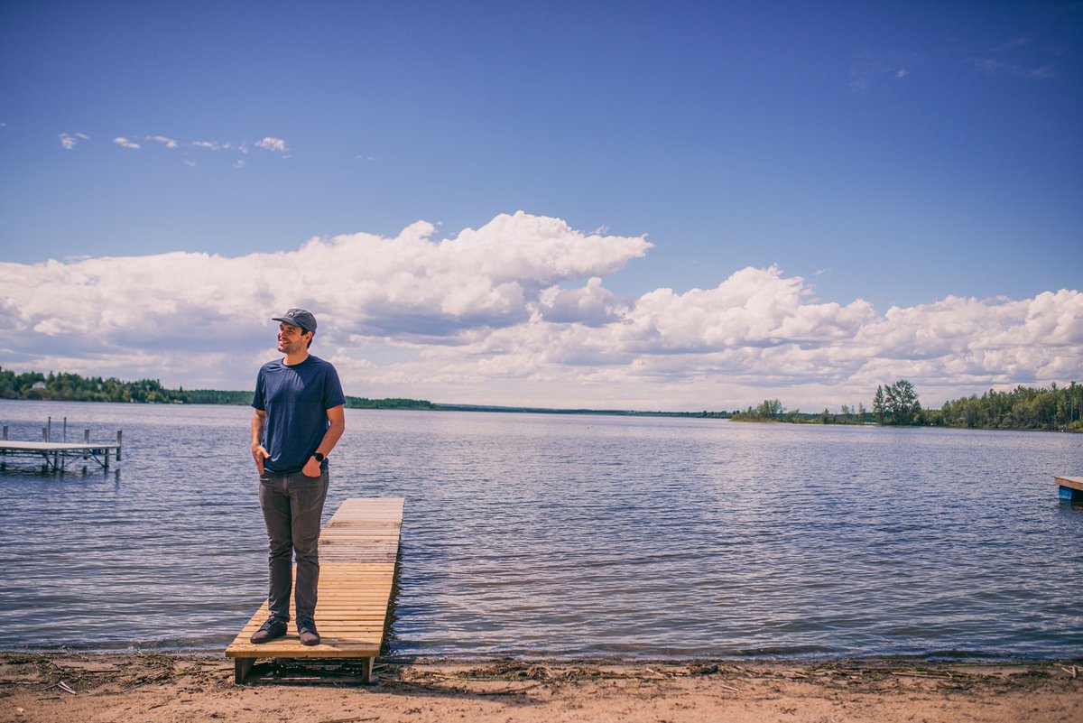 VCLBuilders's tweet photo. Doesn't get much better than a lake house and some sunshine! What's your favourite way to spend a beautiful Alberta summer day? #VCLBuilders https://t.co/OODl521HeA