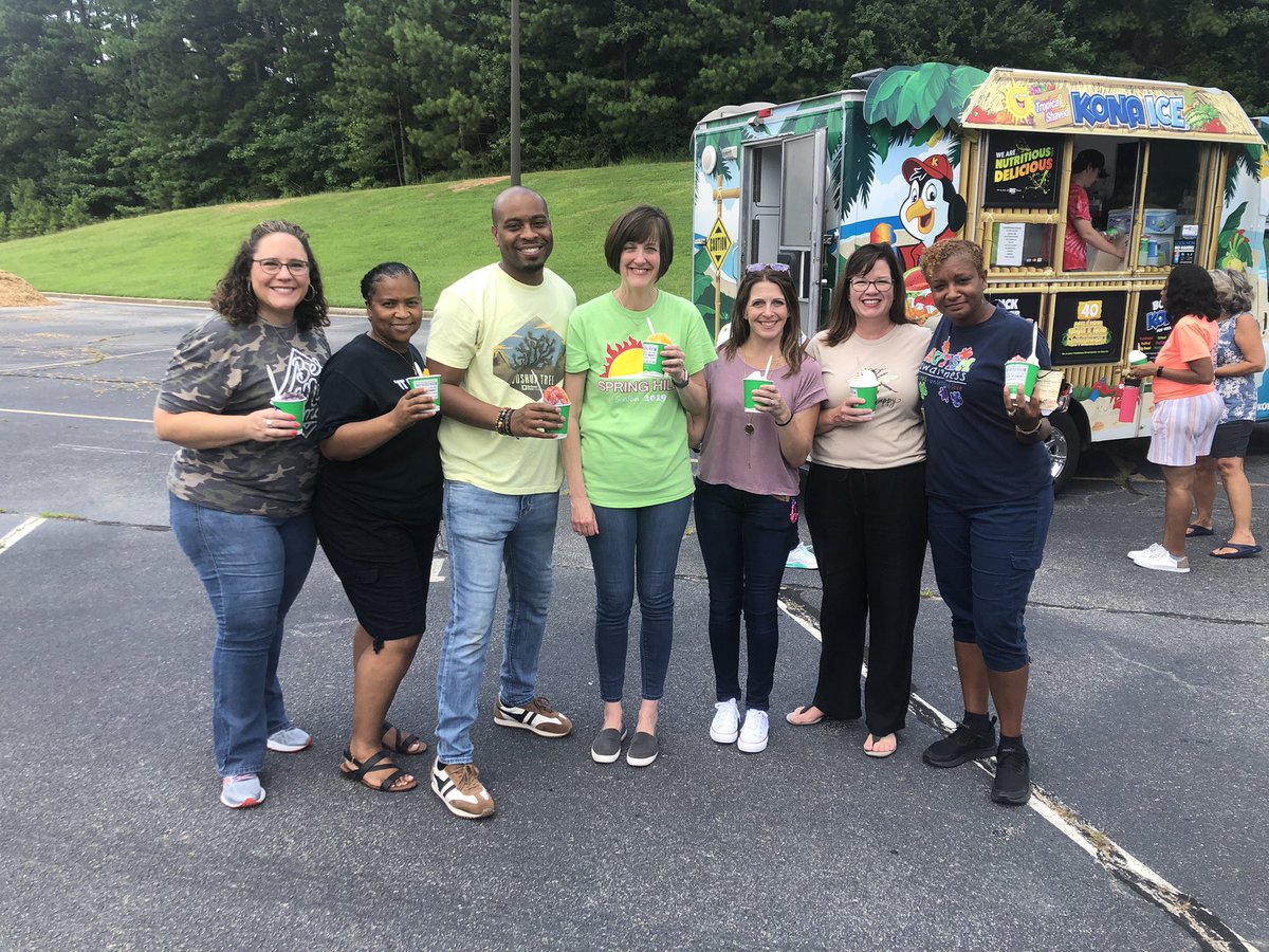 Spring Hill ES tweet media