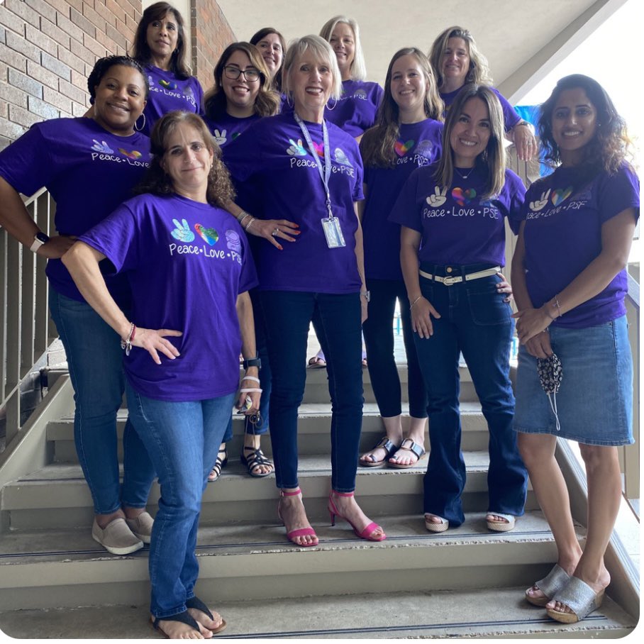 PSE proud!💜
PLC Live today with this amazing leadership team!💜💜