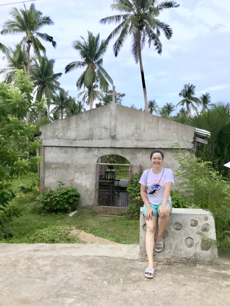 Prolifey's tweet photo. Ayaw ko na lang mag talk... 🏃🏻♀️
#FirstAnd? 🤪 https://t.co/b72njlDGWV