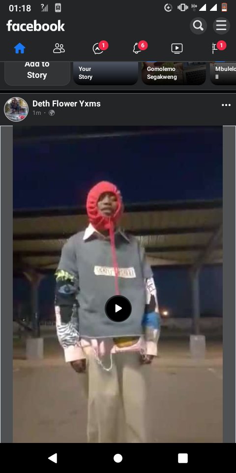 punkboyyxms's tweet photo. @kanyewest hire me Fr email : pontshom496@gmail.com https://t.co/9uK9Vk2iM4