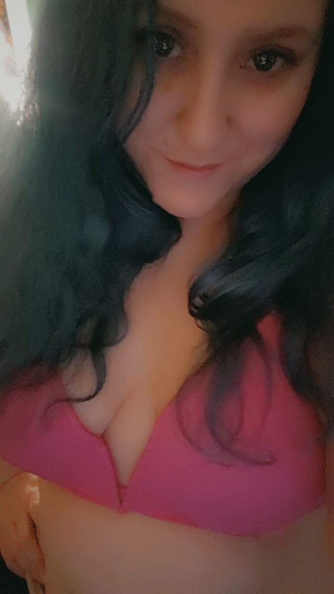 KenzieA27's tweet photo. I see you haven't subscribed to my onlyfans yet, im a bit offended what are you waiting for? https://t.co/hmhH6Q7o3J