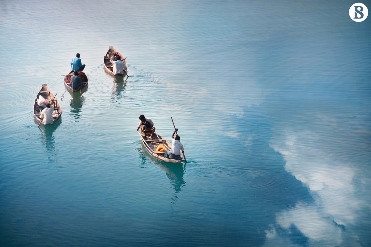 tbsnewsbd's tweet photo. Reflection.
Lalakhal, Sylhet
Photo: Zia Uddin
#tbs #tbsfeature #thebusinessstandard #photographyfeature #beautifulbangldesh #lake #lalakhal #sylhet #landscape #photography #boat #reflection #photoghraphyfeature https://t.co/dIa6ETC1Yb