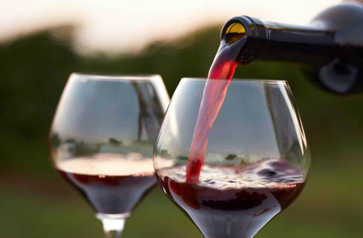 winetastic's tweet photo. https://t.co/szJIEkzRuf 
BOGO! Let’s face it - sometimes one glass is not enough!

Buy One Glass, Get One Glass ½ Off!
Thursday, July 29th
3pm – 10pm - (see website for details) https://t.co/i1LByha8lP
