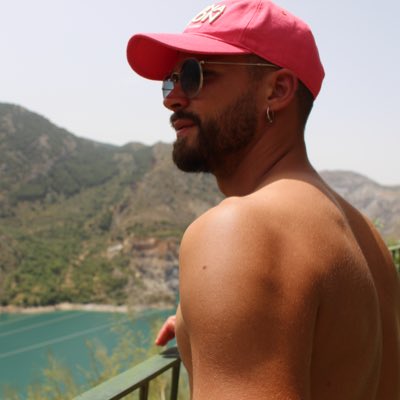 jnano25's tweet photo. #NuevaFotoDePerfil https://t.co/0S7Qdze8sn