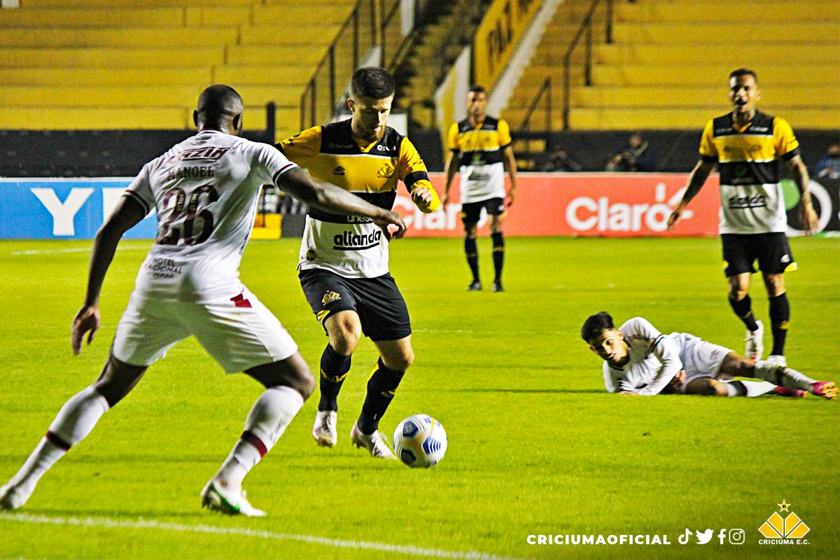 Criciuma Ec : Criciuma Ec Lanca A Camisa Branca Da Temporada 2021 Tn ...