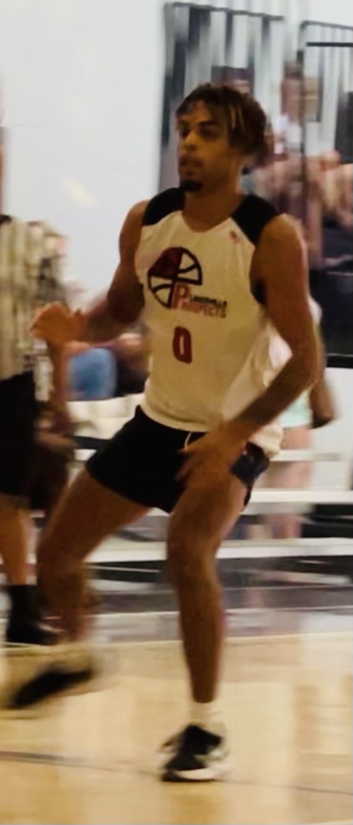 KWalter05's tweet photo. Huge S/O to @LouProspectsFou @LousivilleProspects for a great season!!!   Hard work pays off always!
@KWalter05 @LanesvilleEagl1 @RL_Hoops @indianahoopscom @PrepHoopsIN https://t.co/jqNXD7J0nA