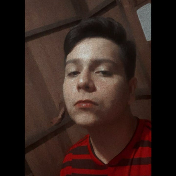 feitanloves's tweet image. " Eu não tenho a intenção de viver mil anos. Se eu viver só por hoje, já está bom. "
- Portgas D. Ace. 

#animeselcaday #pdace #onepiece