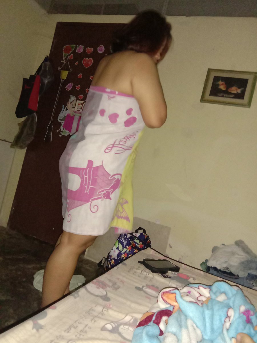 AsqnK7VZuvX3MI8's tweet image. มีเมียเป็นหมอนวดก็สบายไป