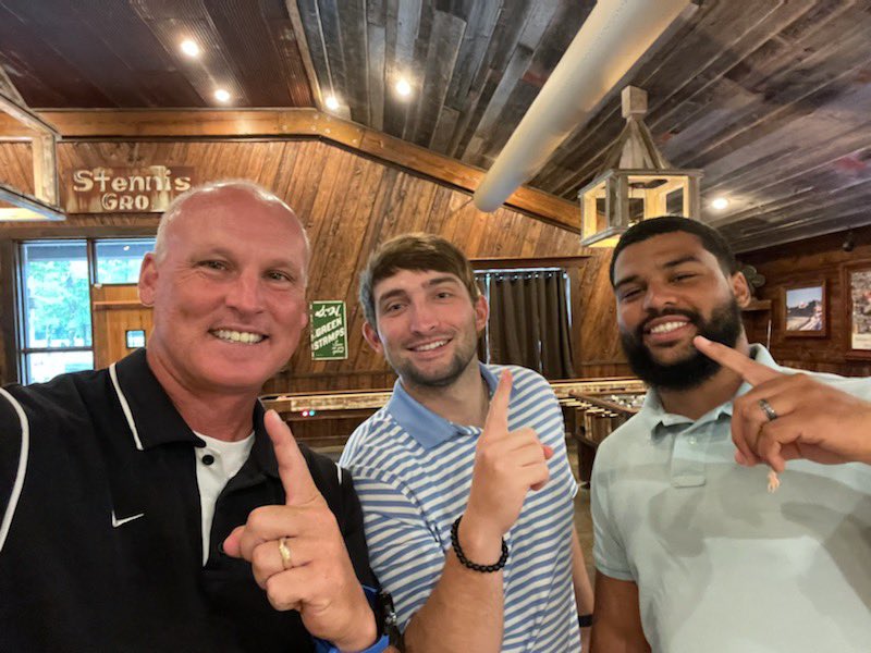 abwinegarden's tweet photo. Big congrats to Team Courage and Team Hardwork for winning the Leadership Championship. Thank you to the  Wildcat Quarterback Club Inc. for awarding the winner with a steak dinner tonight! Winners eat big! #bettertogether https://t.co/rlyFi0GHnO