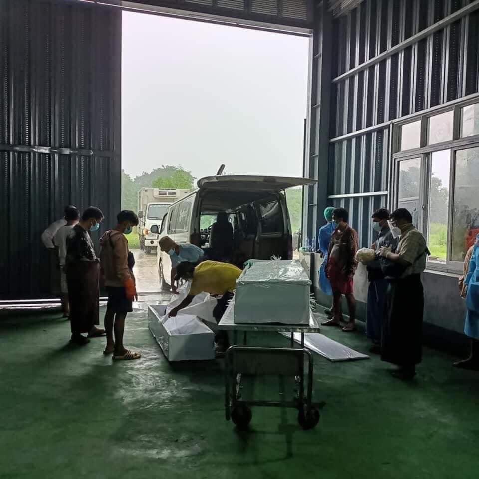 InkyineM's tweet photo. The bodies were reportedly cremated in a YCDC incinerator.

We have to make this happen and spread it around the world.

Every human being has human dignity.  You can't do that if you understand like a human being.
#WhatsHappeningInMyanmar #July27Coup https://t.co/Q4vel0QUVP