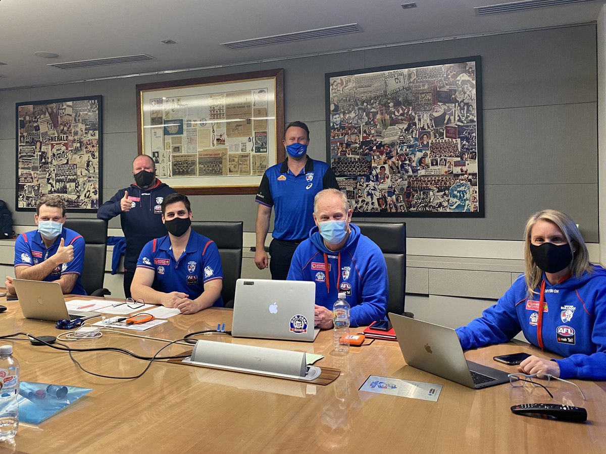 eddo7804's tweet photo. Draft #3 for me in the books and fair to say we have got 3 great girls added to our list @MickSandry @Nathan3Burke #2x25 🏆🏆 https://t.co/5zY7hfdgmT