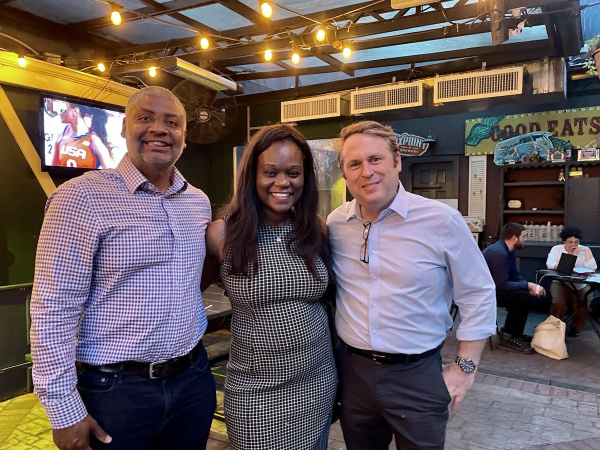 Great talking to District Leader Edu Hermelyn and Assemblymember Rodneyse Bichotte tonight.