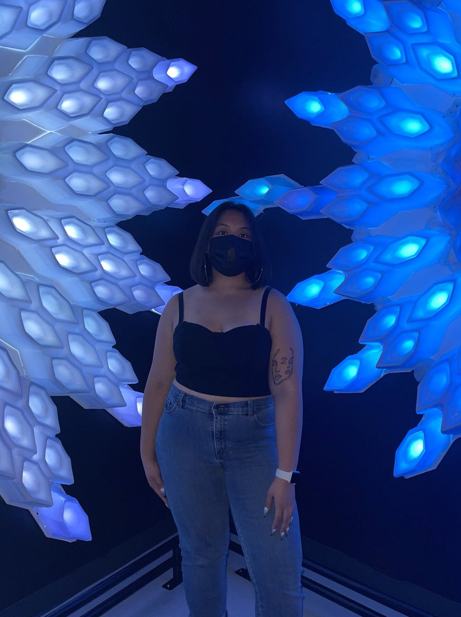 weahnah's tweet photo. ngl i kinda like these photos of me 🥺 https://t.co/EeojlIFHy8