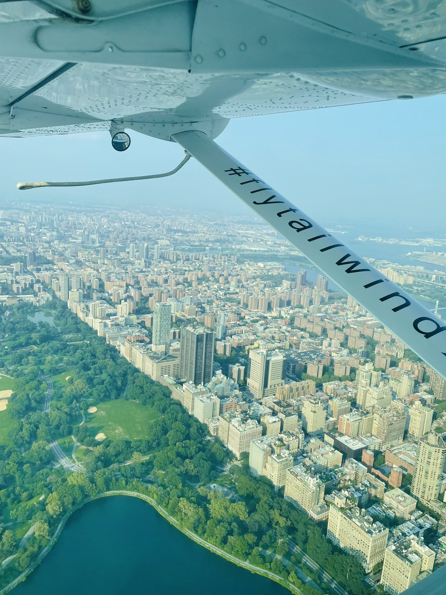 elysia_rod's tweet photo. Can't wait to see everyone in Boston tomorrow! #flytailwind https://t.co/VJnOS9i3qw