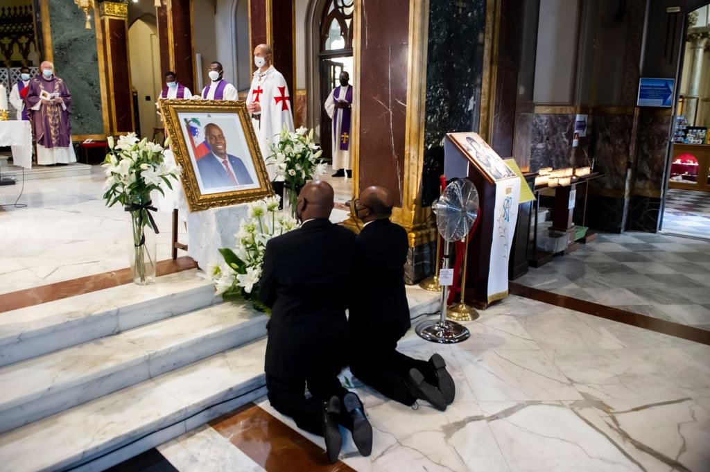 Vlad_String's tweet image. Que le président repose en paix .