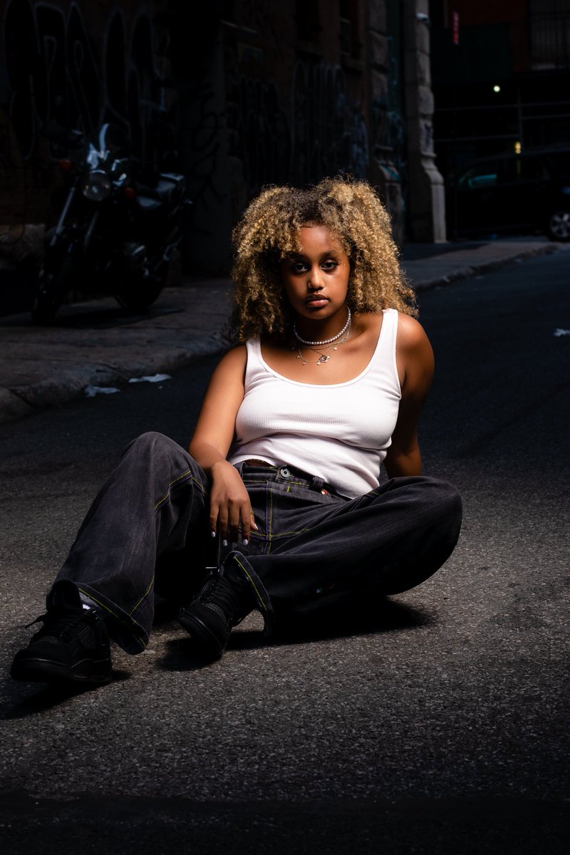 𝚅𝚎𝚕𝚕🃏 tweet media